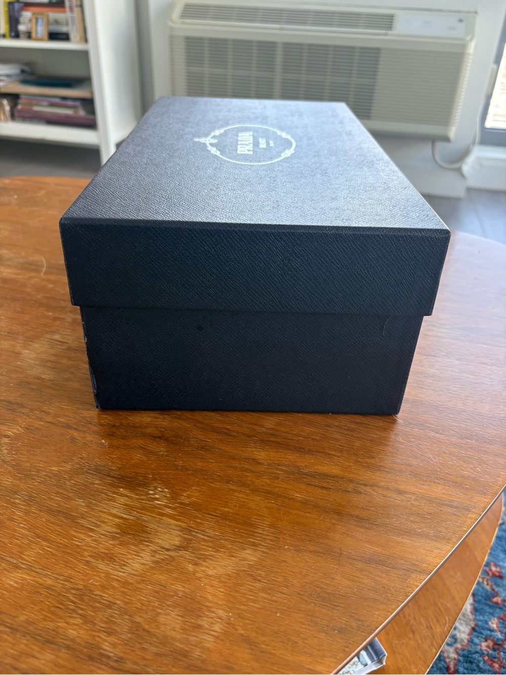 Prada Milano Navy Gift Box with Silver Logo - Picture 5 of 10